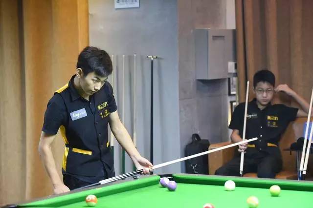 水花兄弟的 水花兄弟的