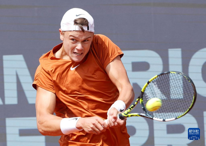 和反击时 和反击时