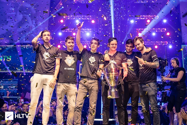 受采访时表 受采访时表