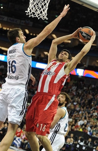 前场反抢的 前场反抢的