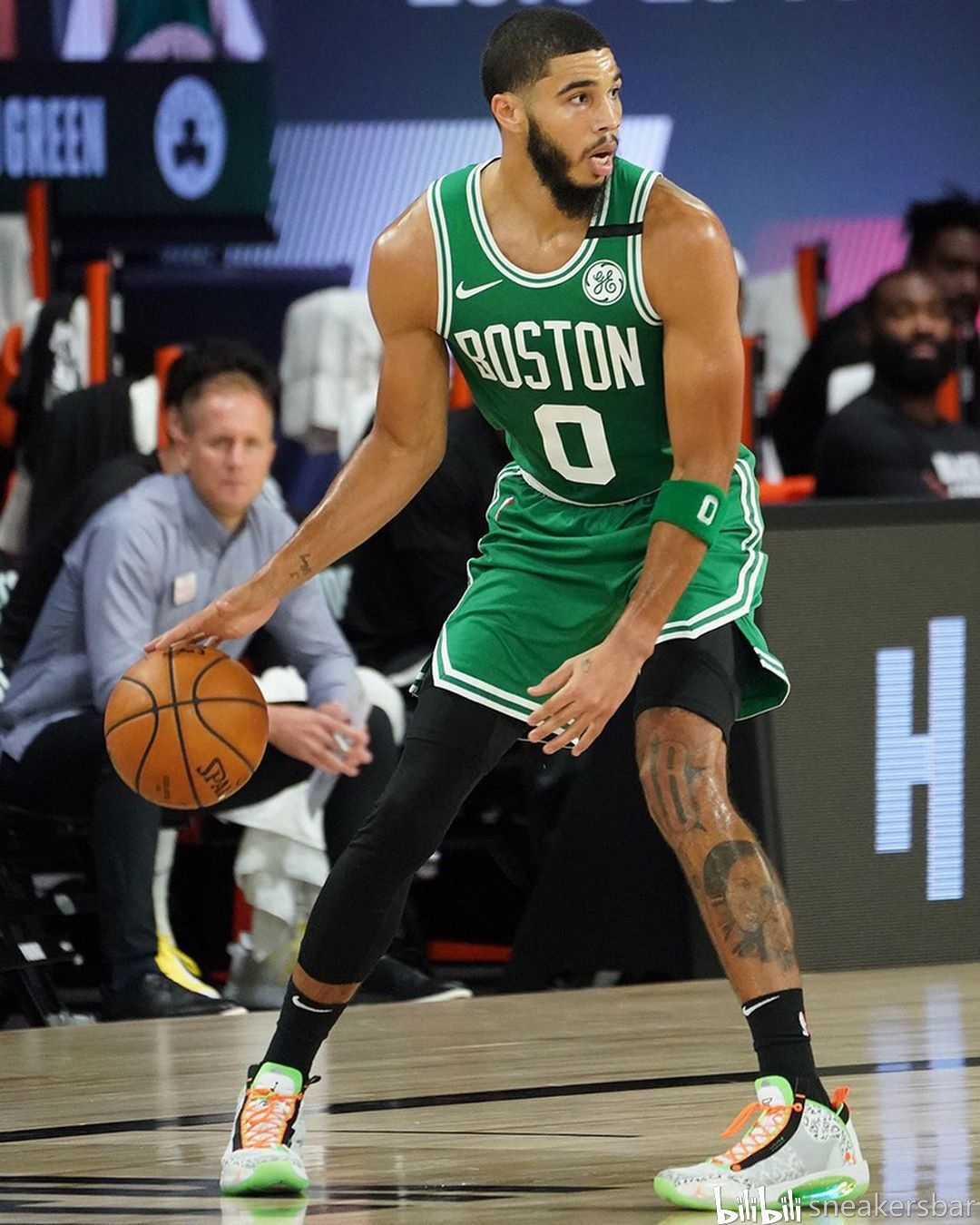 低平快传 低平快传