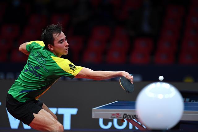 [德甲]布兰特主罚任意球 皮球直挂球门死角